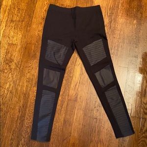 Express medium leggings